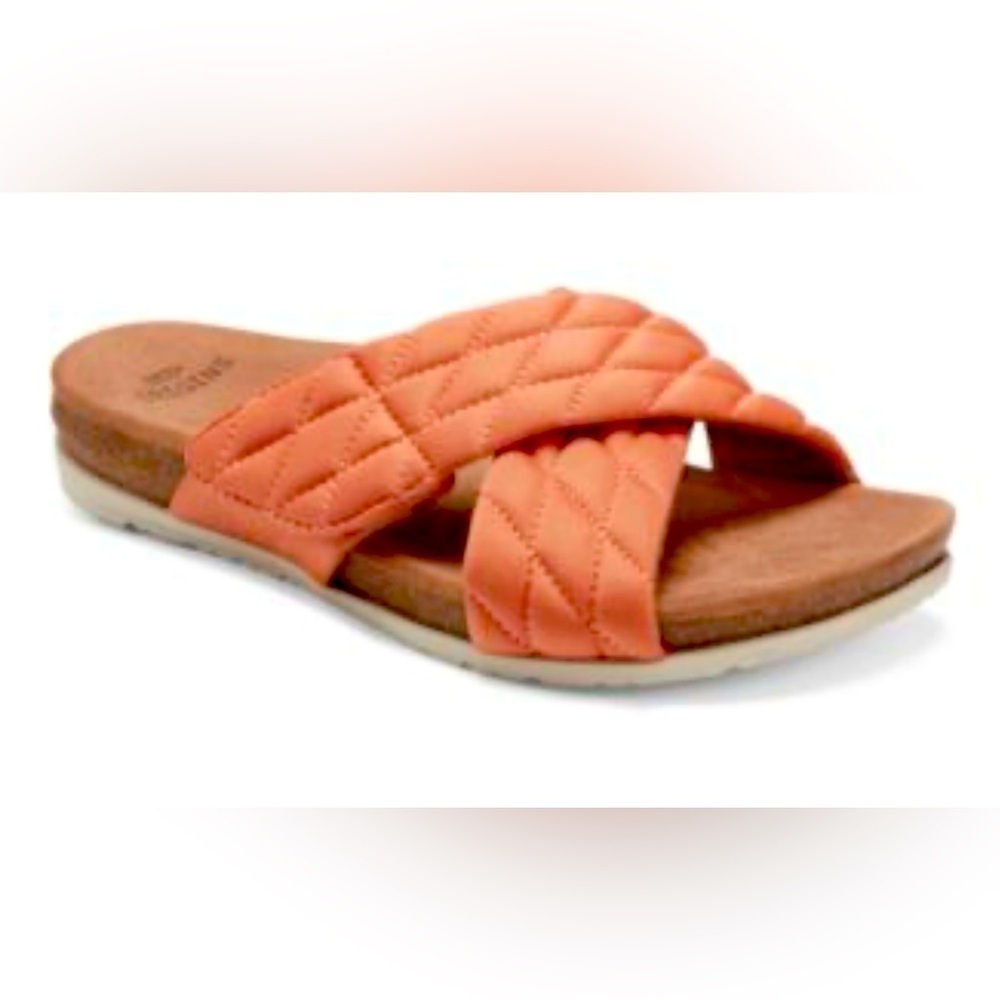 Earth ORIGINS Orange Quilted Sandals